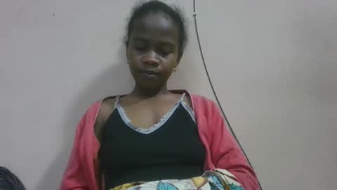Snapshot of flora48230522373 chatting on May 20, 3:02 am flora48230522373 online show from May 20, 3:02 am