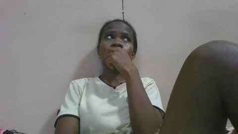 Snapshot of flora48230522373 chatting on May 26, 2:46 pm flora48230522373 online show from May 26, 2:46 pm