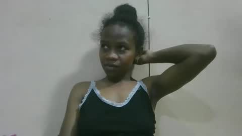 Snapshot of flora48230522373 chatting on May 30, 6:49 pm flora48230522373 online show from May 30, 6:49 pm
