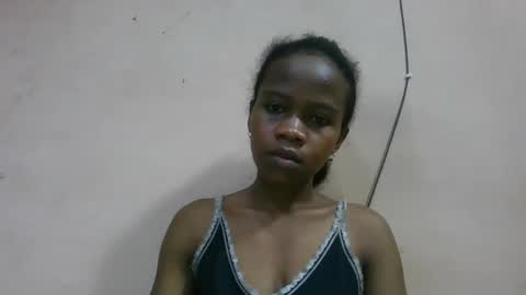 Snapshot of flora48230522373 chatting on June 5, 7:47 am flora48230522373 online show from June 5, 7:47 am