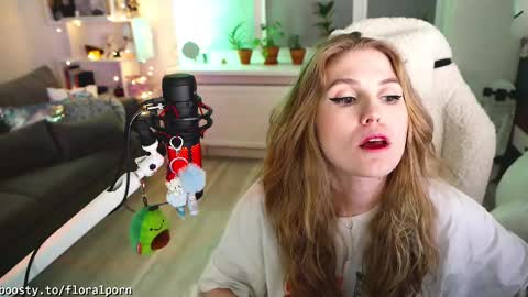 Flora Pepega       online show from March 6, 8:48 pm