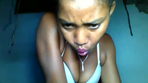 florencia011 online show from January 28, 8:36 pm