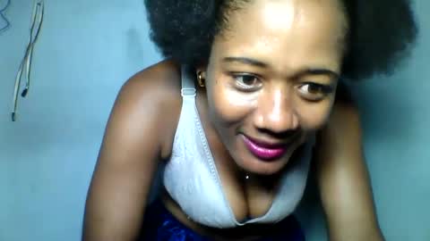 florencia011 online show from January 30, 7:37 pm