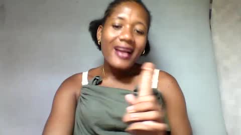 florencia011 online show from February 12, 5:16 pm