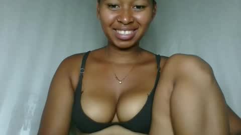 florencia011 online show from December 21, 12:23 pm