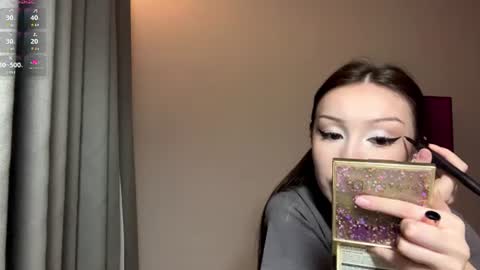 Snapshot of florinebolevice chatting on July 10, 3:47 pm Lucy online show from July 10, 3:47 pm