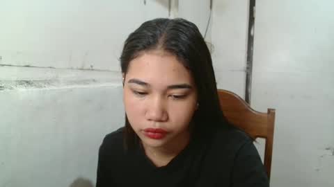 florloversweet1 online show from December 22, 1:24 am