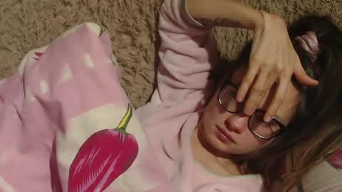 Snapshot of flowercandydoll chatting on December 1, 8:42 pm say meow and send tip online show from December 1, 8:42 pm