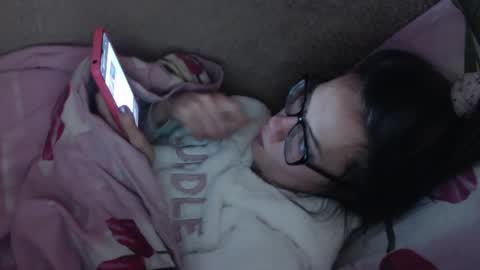 Snapshot of flowercandydoll chatting on December 14, 10:24 am say meow and send tip online show from December 14, 10:24 am