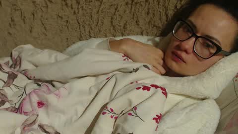 Snapshot of flowercandydoll chatting on February 13, 2:23 am say meow and send tip online show from February 13, 2:23 am