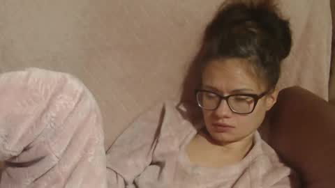 Snapshot of flowercandydoll chatting on December 5, 3:20 pm say meow and send tip online show from December 5, 3:20 pm