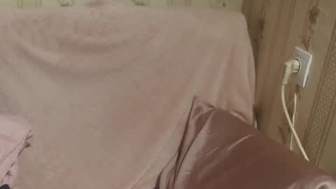 say meow and send tip  online show from February 14, 2:03 pm