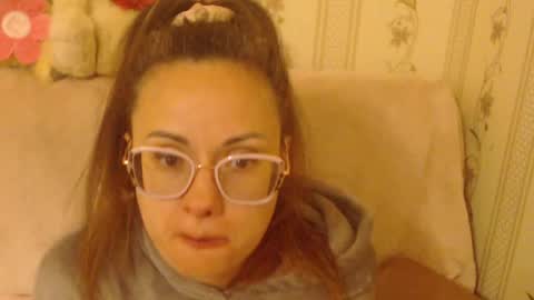 say meow and send tip  online show from April 29, 7:09 pm