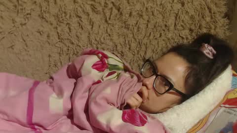 say meow and send tip  online show from January 31, 5:53 pm