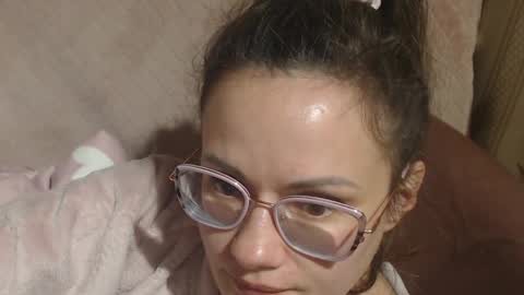 say meow and send tip  online show from March 30, 5:36 pm