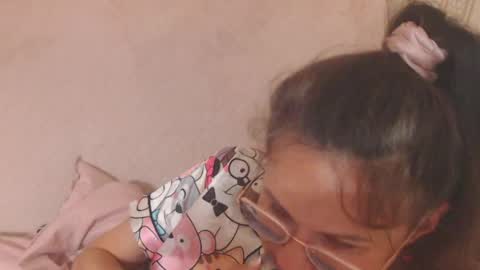 say meow and send tip  online show from May 17, 5:31 pm