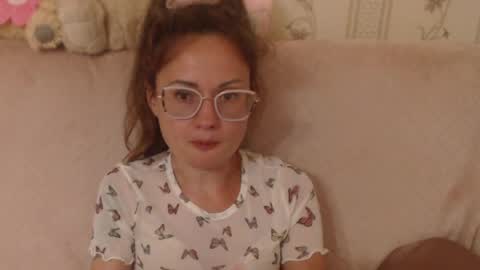 say meow and send tip  online show from June 5, 5:40 pm