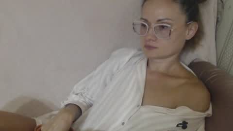say meow and send tip  online show from July 18, 6:01 pm
