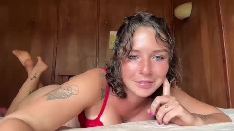 Snapshot of flowergirl448844 chatting on September 11, 11:27 pm Flowergirl online show from September 11, 11:27 pm