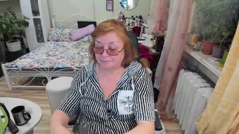 Flowerlower online show from February 11, 6:02 pm