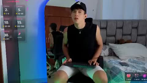 flowers109 online show from June 23, 11:03 pm
