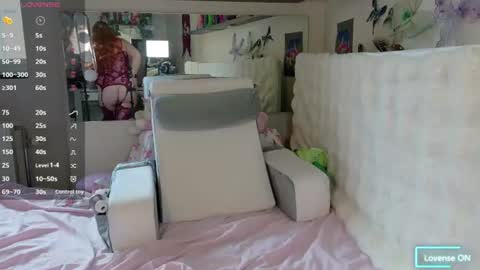 Snapshot of fluffy_rainbow_kity chatting on June 14, 8:16 am Fluffy Kity online show from June 14, 8:16 am
