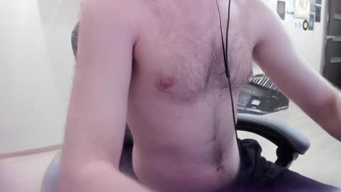 Snapshot of fluffycat_ chatting on February 15, 9:15 pm fluffycat online show from February 15, 9:15 pm