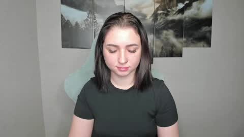 Lina online show from May 1, 12:37 am