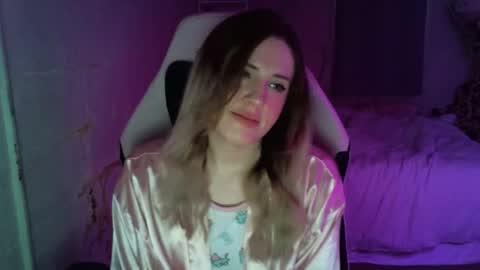 Flux online show from October 8, 1:20 pm