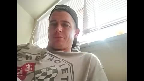 Snapshot of flybuy2525 chatting on October 5, 6:28 pm flybuy2525 online show from October 5, 6:28 pm