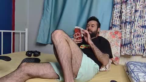 Fly online show from December 3, 6:43 am