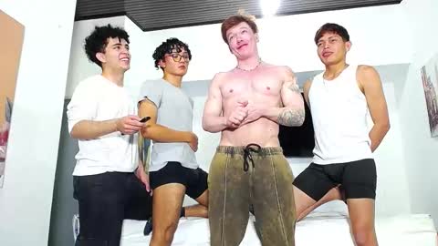 Snapshot of flyckers chatting on November 7, 10:21 pm flyckers online show from November 7, 10:21 pm