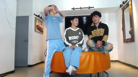 flyckers online show from January 19, 3:10 am