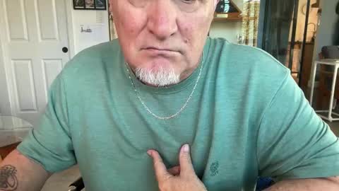 fnkywht60smthng_ online show from February 13, 11:12 pm