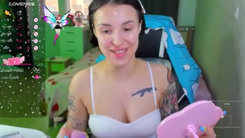 folinskaayaa online show from December 4, 5:17 am