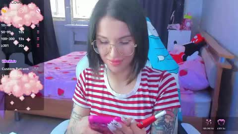 folinskaayaa online show from May 2, 5:12 am