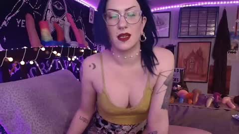 Snapshot of fondadix_ chatting on February 5, 4:37 am Fonda Dix online show from February 5, 4:37 am