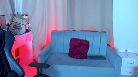 Snapshot of foniland_ chatting on May 28, 5:21 pm Foni online show from May 28, 5:21 pm