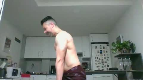 Snapshot of fonsi924 chatting on March 15, 7:36 am fonsi924 online show from March 15, 7:36 am