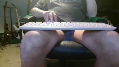 Snapshot of fooman103 chatting on February 22, 1:29 am Fooman1007 online show from February 22, 1:29 am