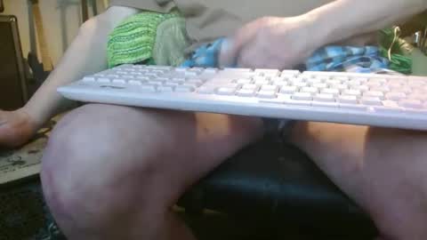 Fooman1007 online show from April 21, 2:51 am