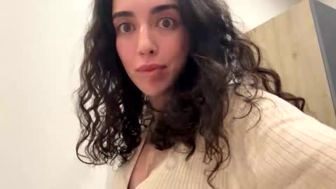 forbiddennvelvet online show from October 18, 7:25 pm