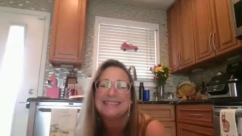 Aleesa online show from February 18, 1:44 pm