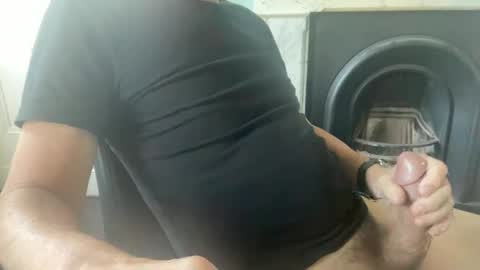 Snapshot of formerswan chatting on January 30, 8:53 pm formerswan online show from January 30, 8:53 pm