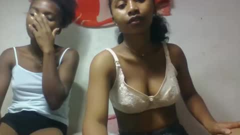 Snapshot of fotsychan chatting on December 14, 11:04 am fotsychan online show from December 14, 11:04 am