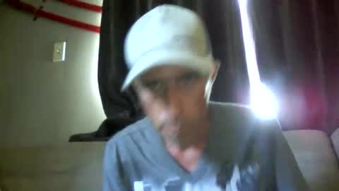 fouraide42 online show from May 21, 4:03 pm