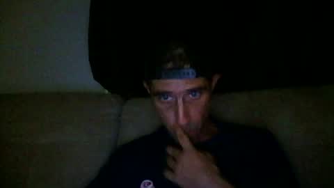 Snapshot of fouraide42 chatting on July 15, 2:17 am fouraide42 online show from July 15, 2:17 am