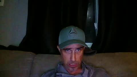 Snapshot of fouraide42 chatting on July 31, 4:01 am fouraide42 online show from July 31, 4:01 am
