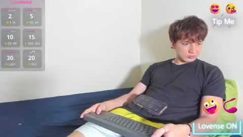 fox_prince_ online show from June 18, 8:25 am