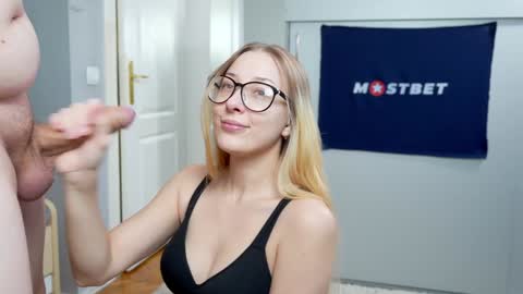 Snapshot of foxeslovefoxes chatting on January 11, 2:25 pm CUSTOM PHOTOS AND VIDEOS - online show from January 11, 2:25 pm